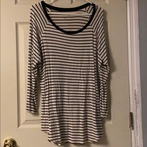 American Eagle Striped Long Sleeve